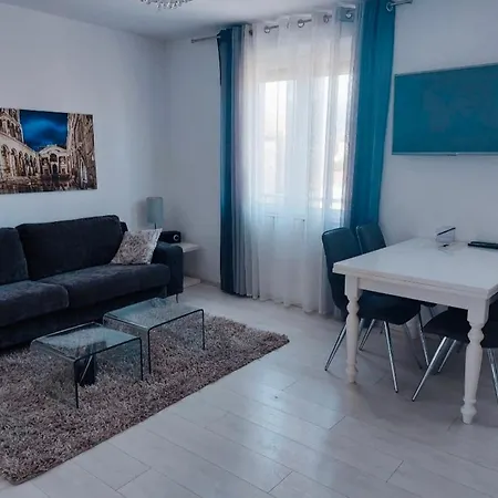 Terrace_centar-2 Bedrooms アパート